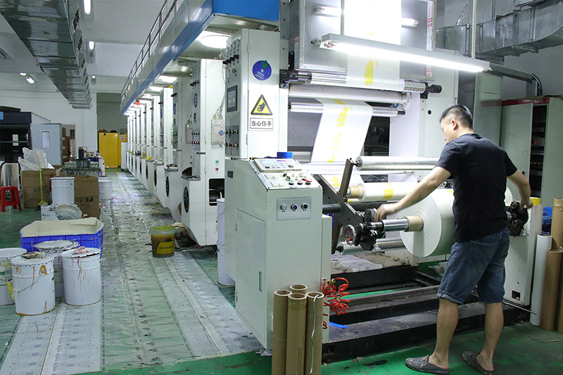 Laminating machine